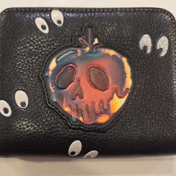 Coach Disney X Collection Vintage Limited Edition Eyes with Poison Apple - Picture 1 of 3